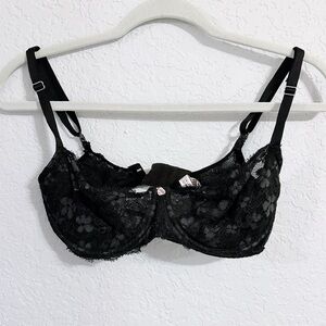 Victoria's Secret Black Floral Lace Bra